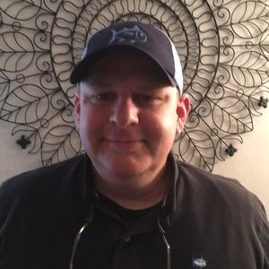 Meet your Posher, Larry